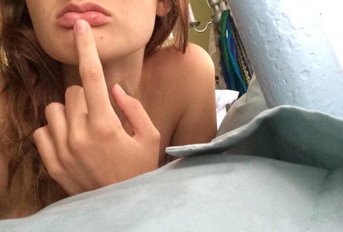 pussykisses:  I am awake, hungover, and horny. 