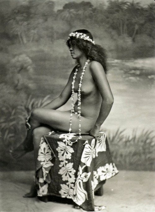 From Tahitian Beauties, by Lucien Gauthier. Find more beautiful Tahitians and Polynesians on Native Nudity.