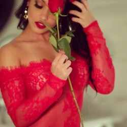 abellaxxx:  Because it’s #nationaliloveyouday and you gotta