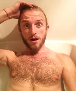 caseyjdady:I have become such a fan of soaking in a bath. Up