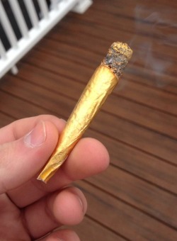 wifigodz:  gold joints 