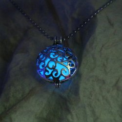 sixpenceee:  Compilation of Space/Glow in the Dark Jewelry 
