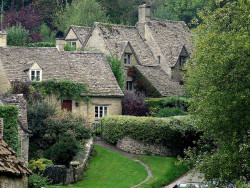 sing-a-song-o-sixpence:  Bibury Cotswolds. by jeremy.. on Flickr.
