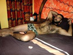 Follow my two hairy men blogs:http://sambrcln.tumblr.comhttp://hairysex.tumblr.com