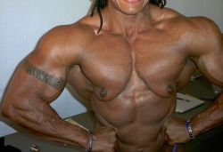 bodybuilder-sex:  Working Hard But Playing Harder@ hotnudefemalebodybuilders.tumblr.com