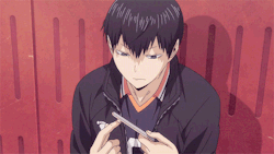 tetsuruo:  behold, in all his glory, kageyama tobio filing his
