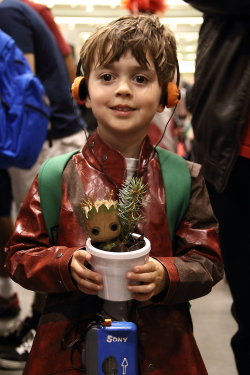nyxdtd:  iF YOU DONT THINK THIS IS THE CUTEST COSPLAY EVER JUST