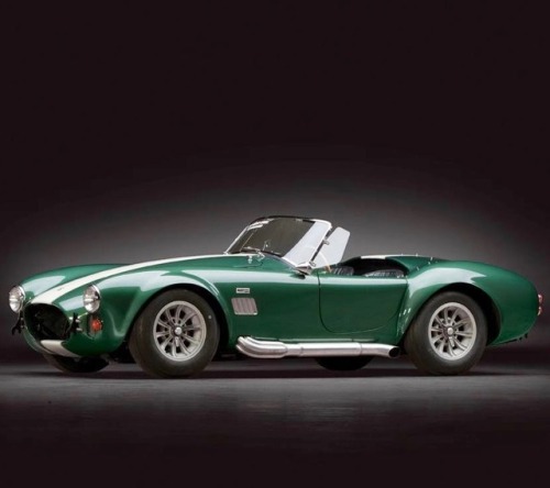 utwo: 1967 Shelby 427 Cobra © rm sothebys 