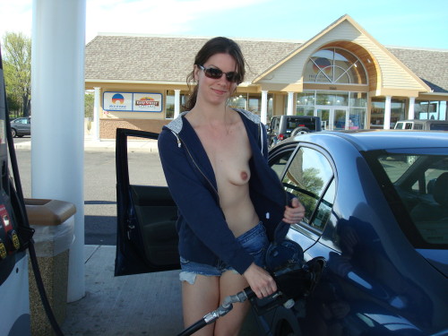nakedwomenoutdoors:  For hot public nudity clips, Please check out my other great site at ONLY PUBLIC NUDITY!