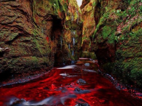 dranilj1:  Blood River, Devil’s Pulpit, Gartness, Scotland