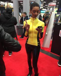 cosplayingwhileblack:  Character: Negasonic Teenage Warhead Series: