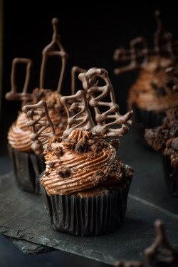 guardians-of-the-food:  Brooklyn Blackout Cupcakes 