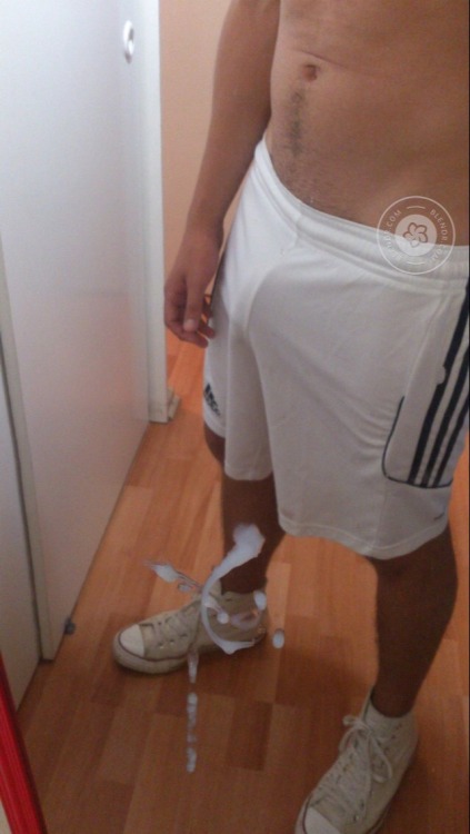 alex24laserena:  luisarayaab:  calientes4:  Javier de las Compañia rico activo  Las compañía se las trae  Te creo xd