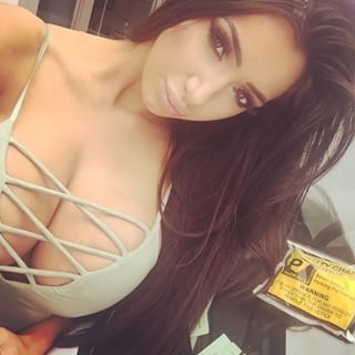 bigtitshaven:  Chloe Khan   Chloe is already up there in the big league…you never see a bad shot of her