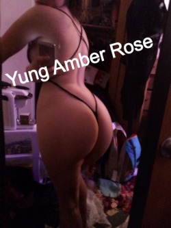 animenicolesmith:  It’s me, Amber Rose. 