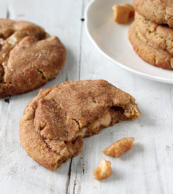 birdyally:  fullcravings:Caramel Apple Pie Stuffed Snickerdoodles