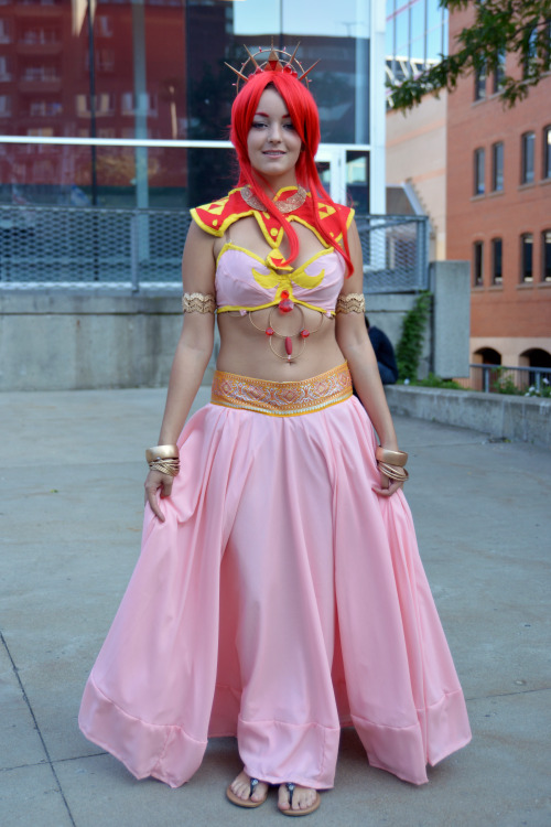 A other set of Otakuthon 2013 pictures. I'am now 50% done posting them :) 