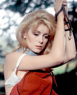 Belle de jour, Luis Buñuel, 1967 Catherine Deneuve