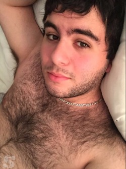 thirstywhitemom: scruffyscruffies:  Antwoneoko 18y/o Massachusetts