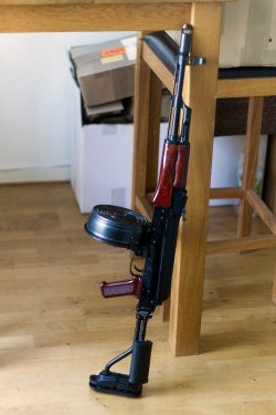 weaponslover:  AKM with Drum Mag