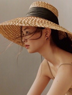 pocmodels:  Estelle Chen by Liu Song for Vogue China, June 2018
