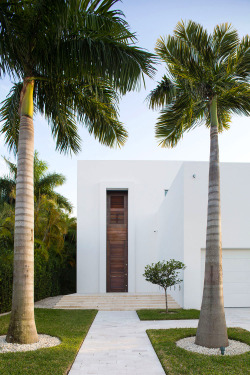 envibe:  • Biscayne Bay Residence • Designed by Strang Architecture