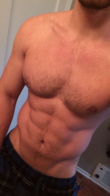 ghostsnnudes:  this is the body from guy #2 from this post !