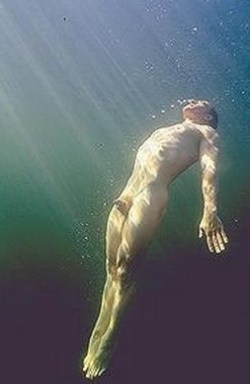 gayartplus: Now it’s time to go UNDERWATER! I am posting a