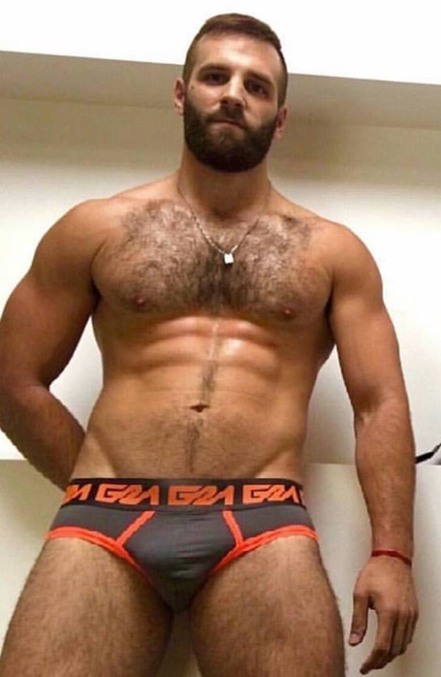 ty3141:northstar720:Hot sexy hairy stud. 