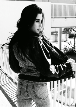 josettesmaskin:  @LaurenJauregui: Sick jacket courtesy of @Gullandmarie