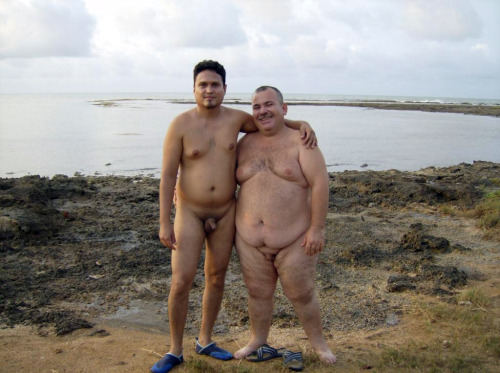chubsandchubs:  El y sus amigos. 