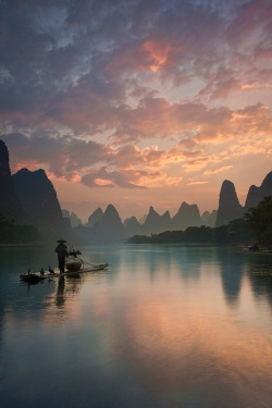 aquaticwonder:  Li River Sunrise 