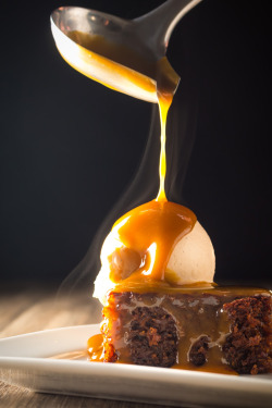 sweetoothgirl:  Sticky Toffee Pudding   Sexy