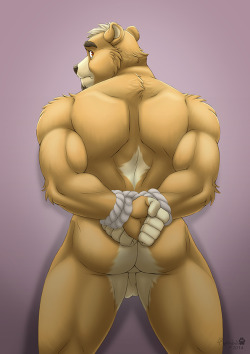 tuskyhusky23:  thehuskyishorny:  Biceps, bellies, and butts from