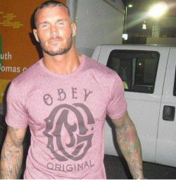 afigz713:  ONE OF MY FAVORITE PICS OF RANDY ORTON   I will obey