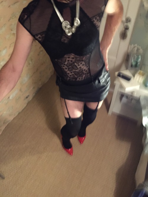 Very sexy Claire….