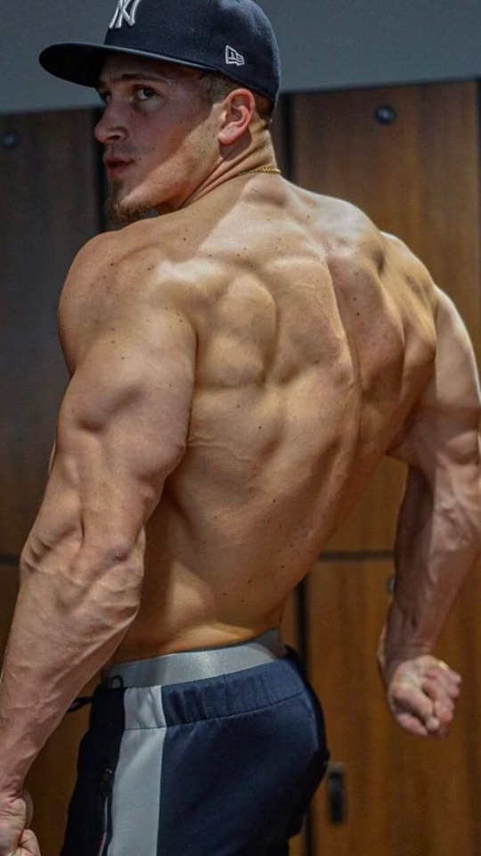 musclecorps:Brandon Flihan 