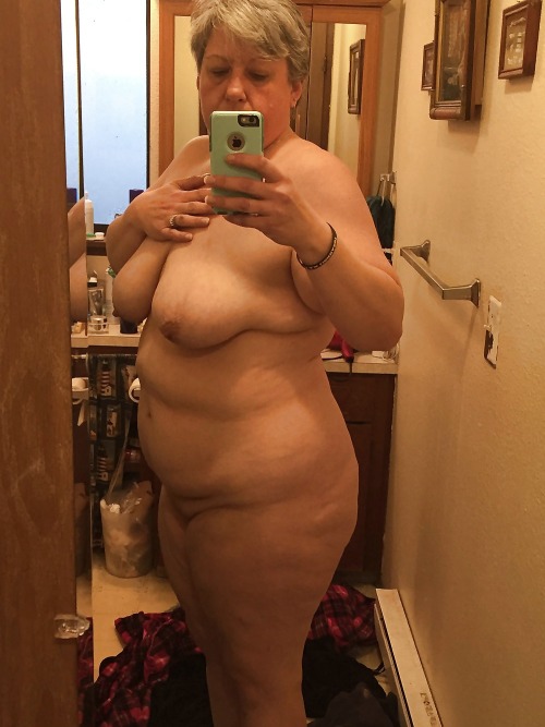 ordinarybodies:  What a very natural and normal chubby body she has. Mature and curvy, big saggy breasts and a large butt, a fertile big bellyâ€¦ So sexy   Find senior sex partners here!