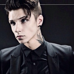 blackveilbrides:  I would like to take this opportunity to share