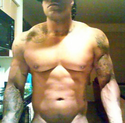 thickboyswag:  Tatted Muscles