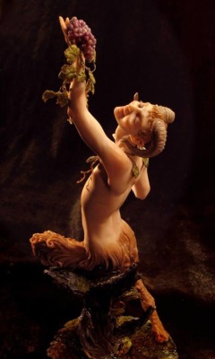 art4gays:  ratatoskryggdrasil:Forest Rogers, Faun      (via TumbleOn)