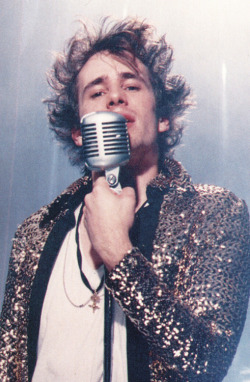 jeffbuckleyforever:  Jeff Buckley by Merri Cyr