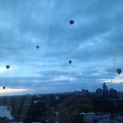 Hot air balloons in #Melbourne at 6am. Holy crap this city is