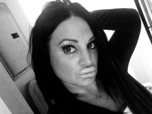 pietje012:    Canadian babe   @SexyStarr77    . She’s the hottest girl I know and that’s all I need to say  