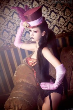 yourcosplaysource:  Source:Gorgeous Cosplay Girls.Be still, my