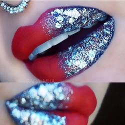 sugarpillcosmetics:  Perfect glitter fade lips by @sara_mua_