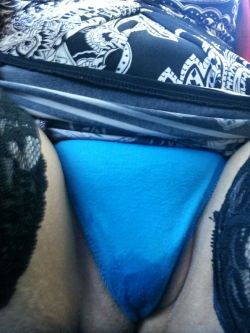 flsmcouple:  First pic is wife wet panties as she drives home