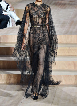 runwayandbeauty:  Valentino Fall/Winter 2015, Haute Couture.