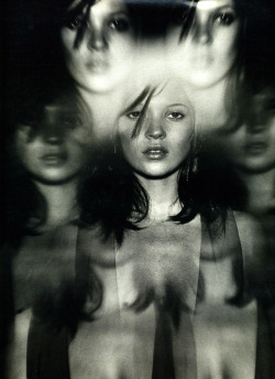 aleworldaddict:  ‘Enter Laughing’  Kate Moss by Nathaniel