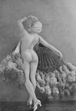  French nude Bergere Follies dancer Paris casino 1920’s-ebay
